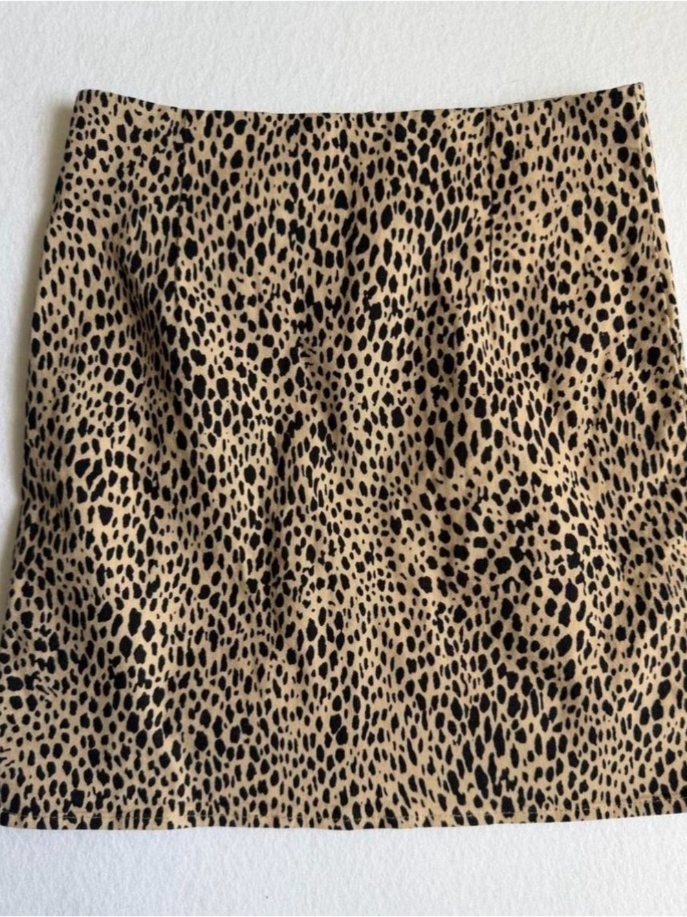 Brandy Melville Tan and Black Leopard Mini Skirt